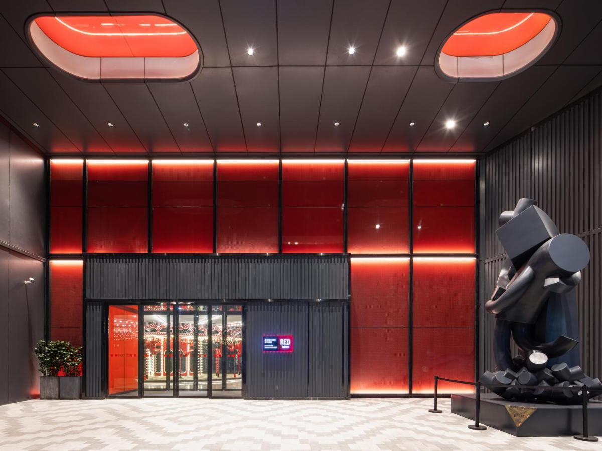 Radisson Red Hotel Zhuhai Gongbei Port Esterno foto