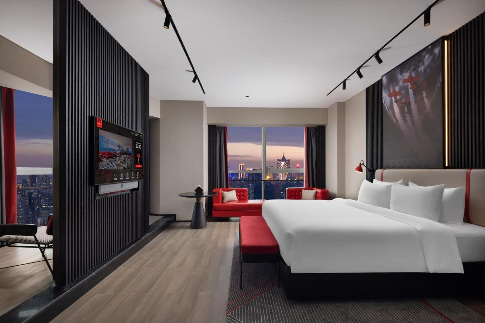 Radisson Red Hotel Zhuhai Gongbei Port Esterno foto